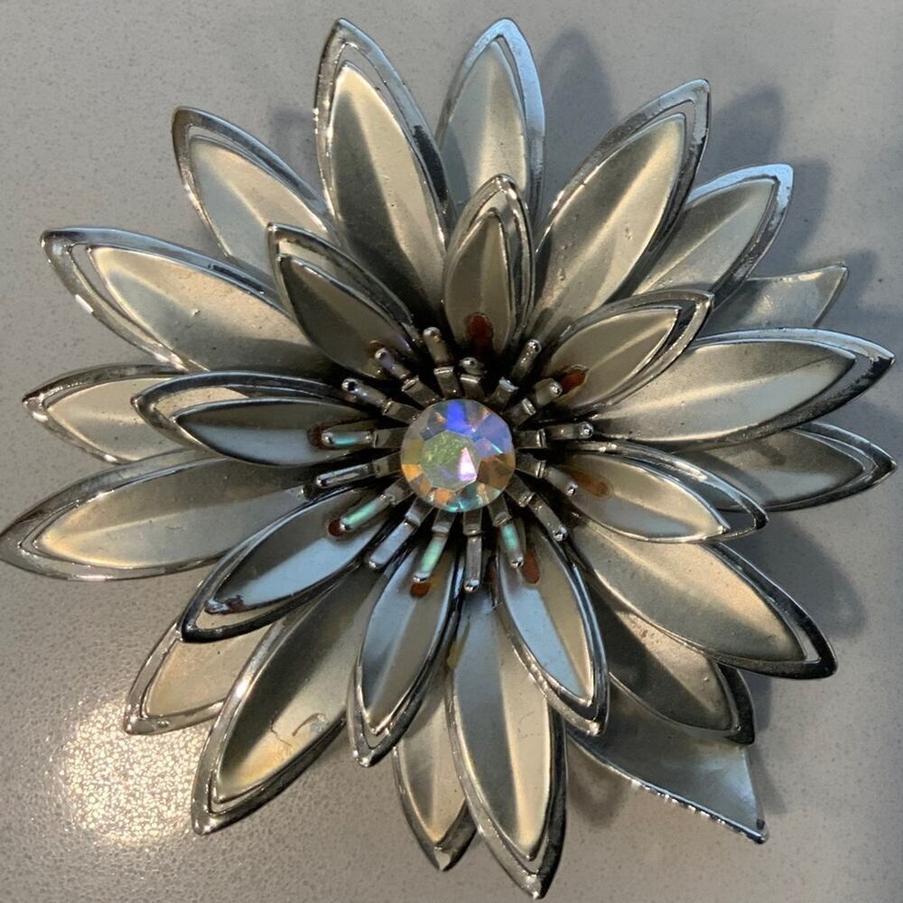 Vintage Brooch